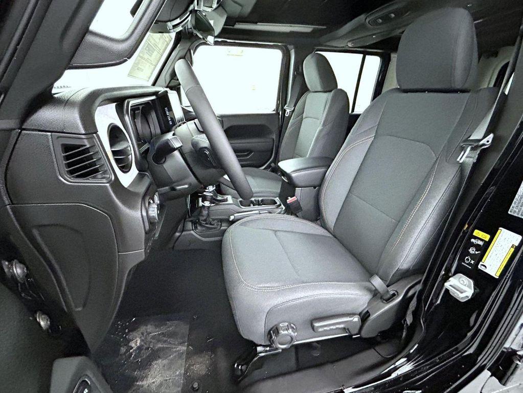 new 2026 Jeep Wrangler car, priced at $48,587