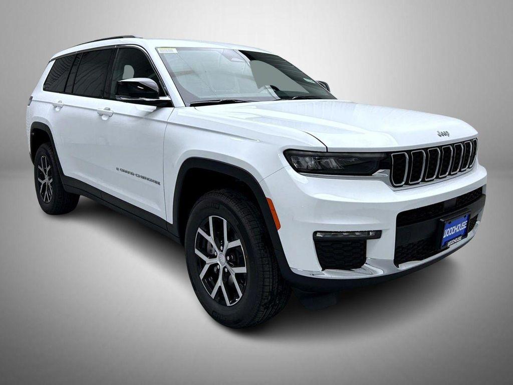 new 2025 Jeep Grand Cherokee L car, priced at $42,588