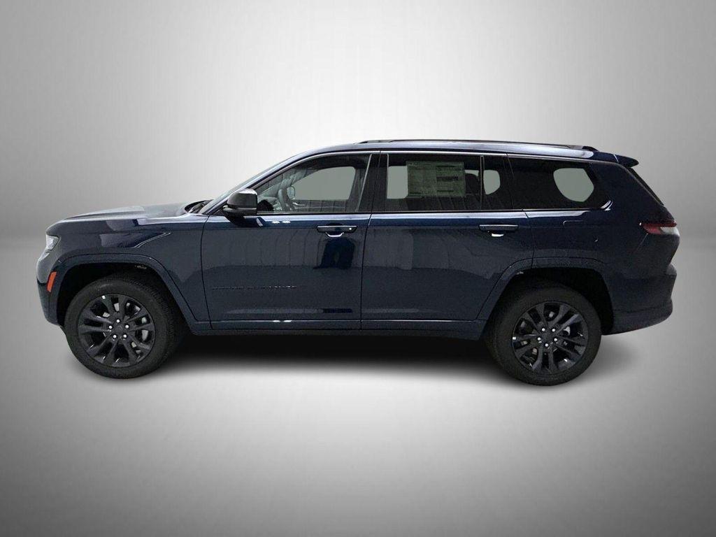 new 2026 Jeep Grand Cherokee L car, priced at $49,207