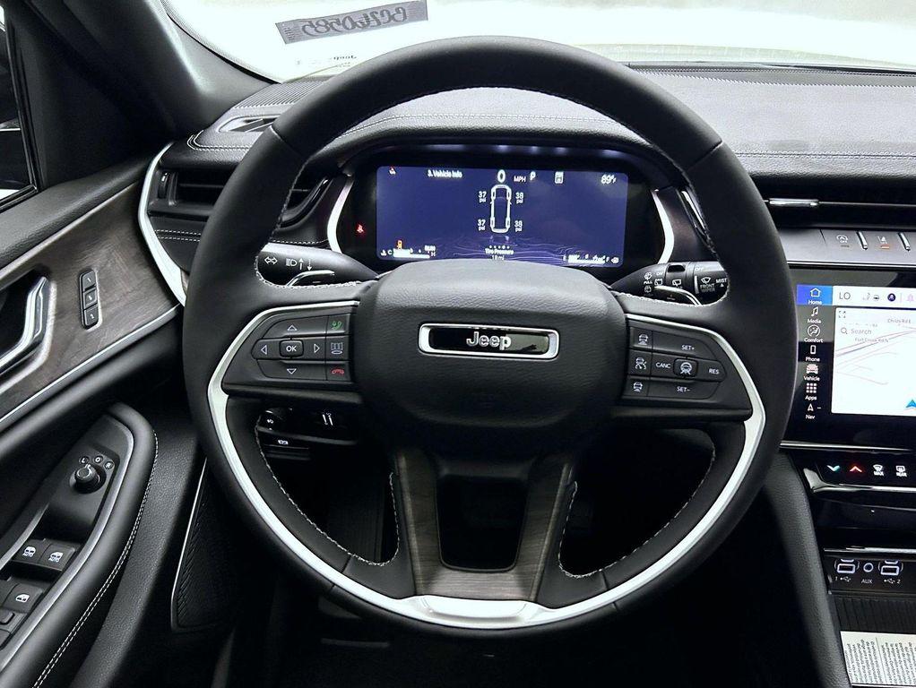 new 2026 Jeep Grand Cherokee L car, priced at $49,207