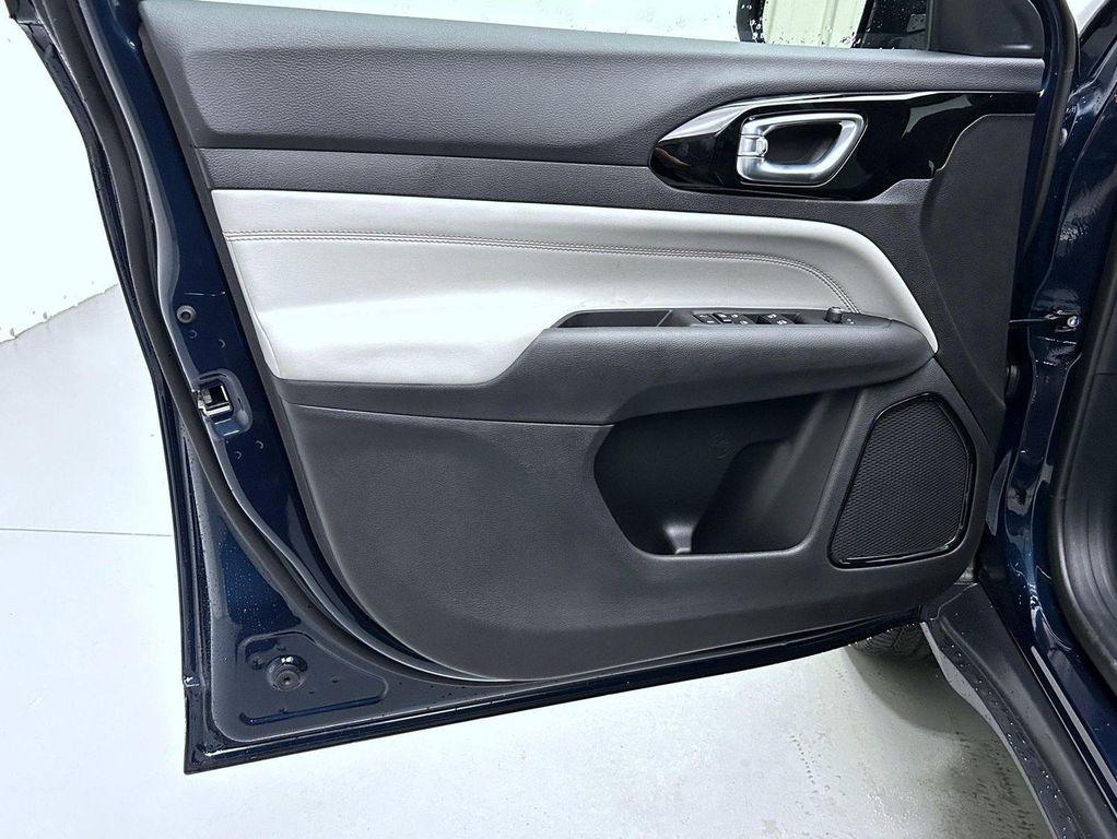 new 2026 Jeep Compass car, priced at $30,906
