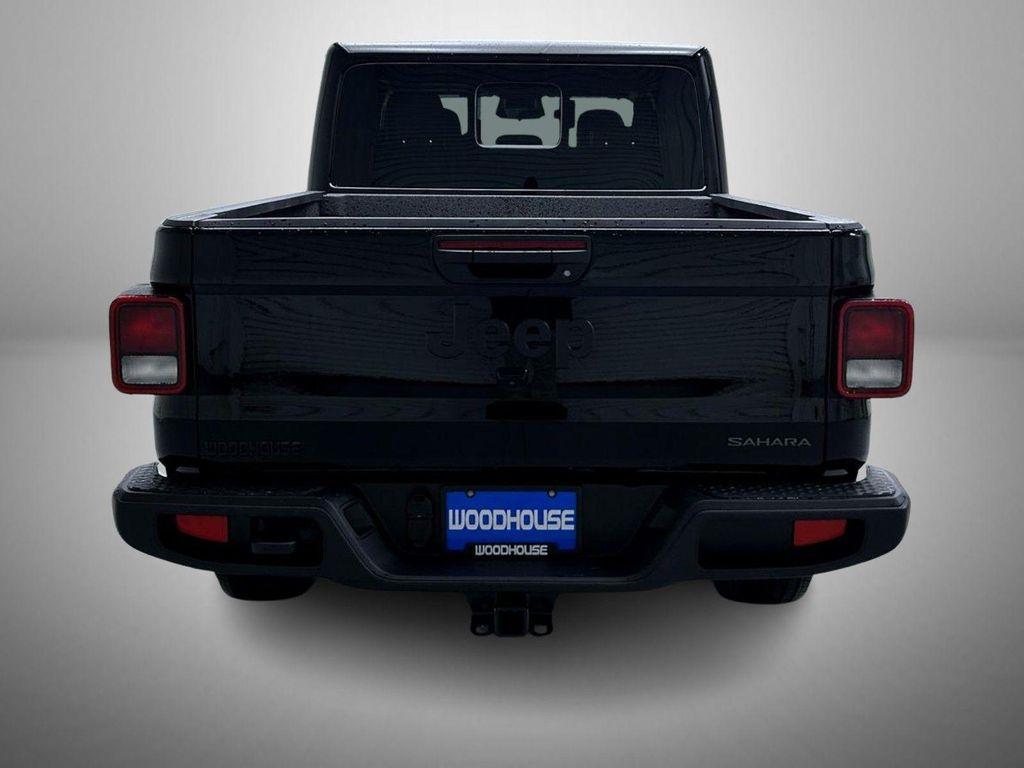new 2026 Jeep Gladiator car, priced at $46,644