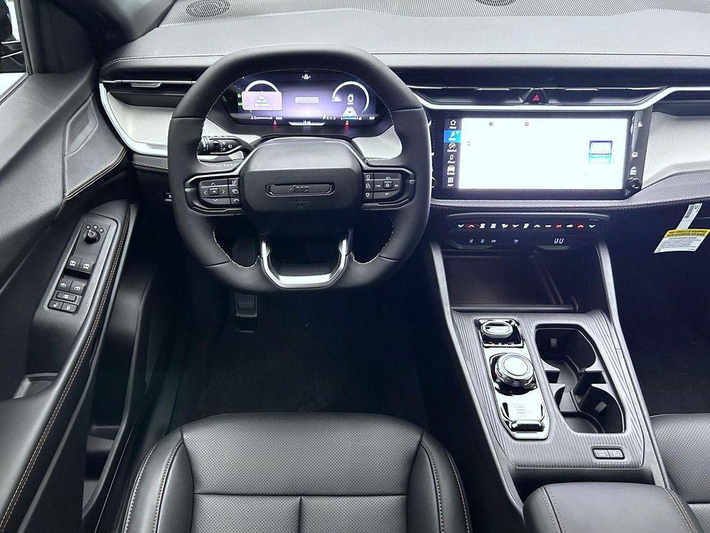 new 2026 Jeep Cherokee car, priced at $38,089