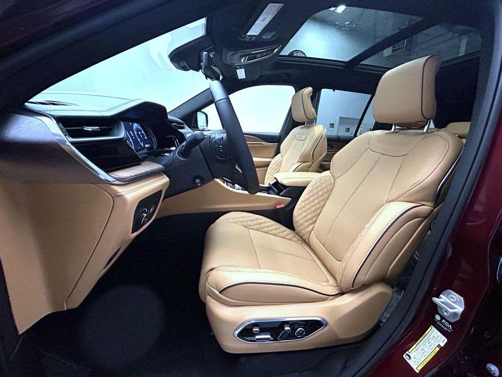 new 2026 Jeep Grand Cherokee car, priced at $64,209