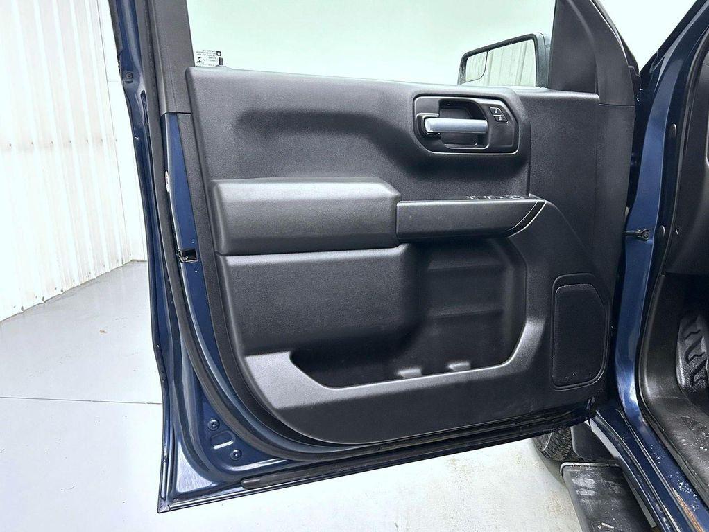 used 2021 Chevrolet Silverado 1500 car, priced at $28,425