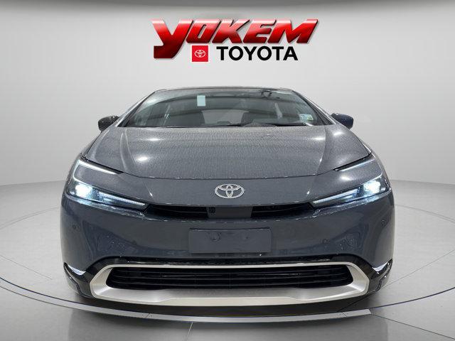 new 2025 Toyota Prius Plug-In Hybrid car, priced at $44,488