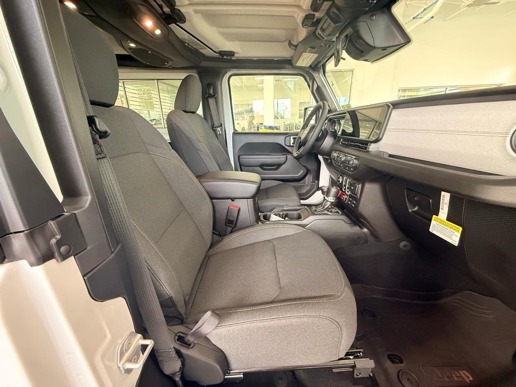 new 2026 Jeep Wrangler car, priced at $48,108