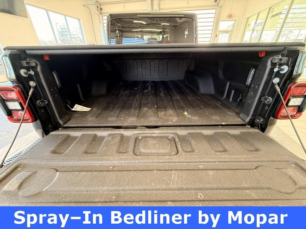 used 2022 Jeep Gladiator car, priced at $33,520