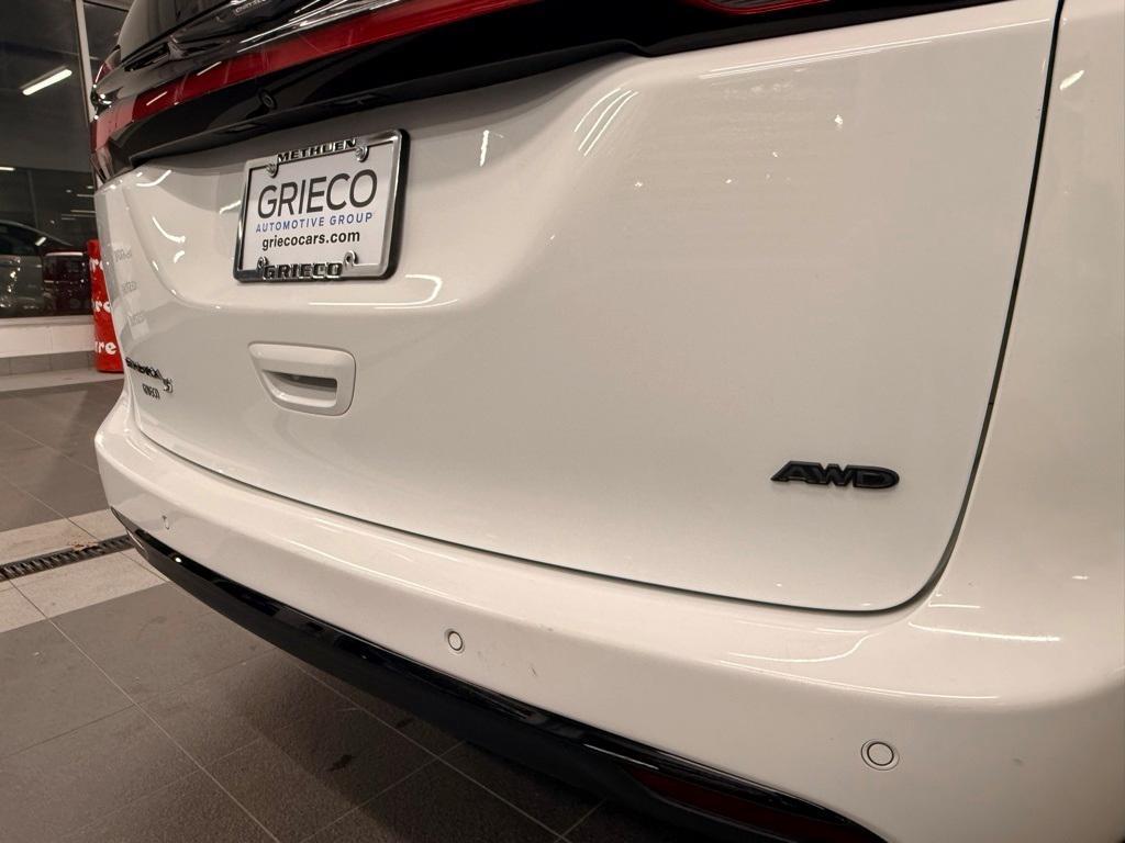 used 2021 Chrysler Pacifica car, priced at $26,805