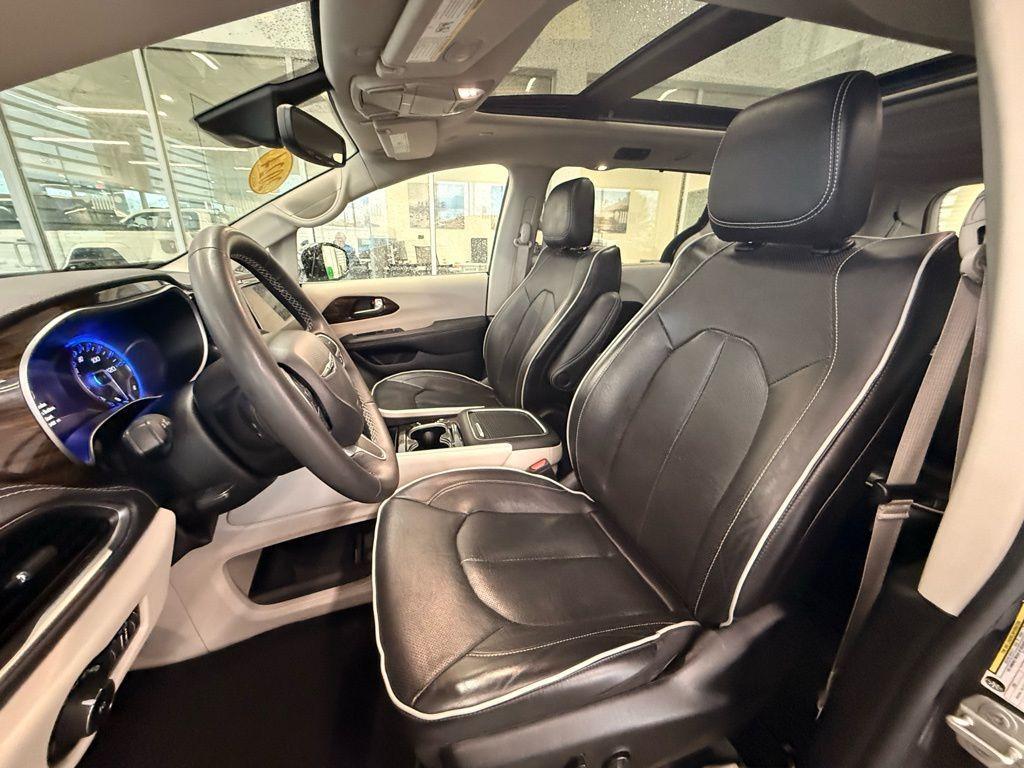 used 2023 Chrysler Pacifica car, priced at $26,218