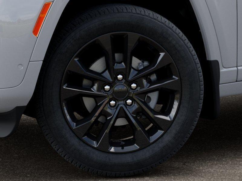 new 2026 Jeep Grand Cherokee car, priced at $47,528