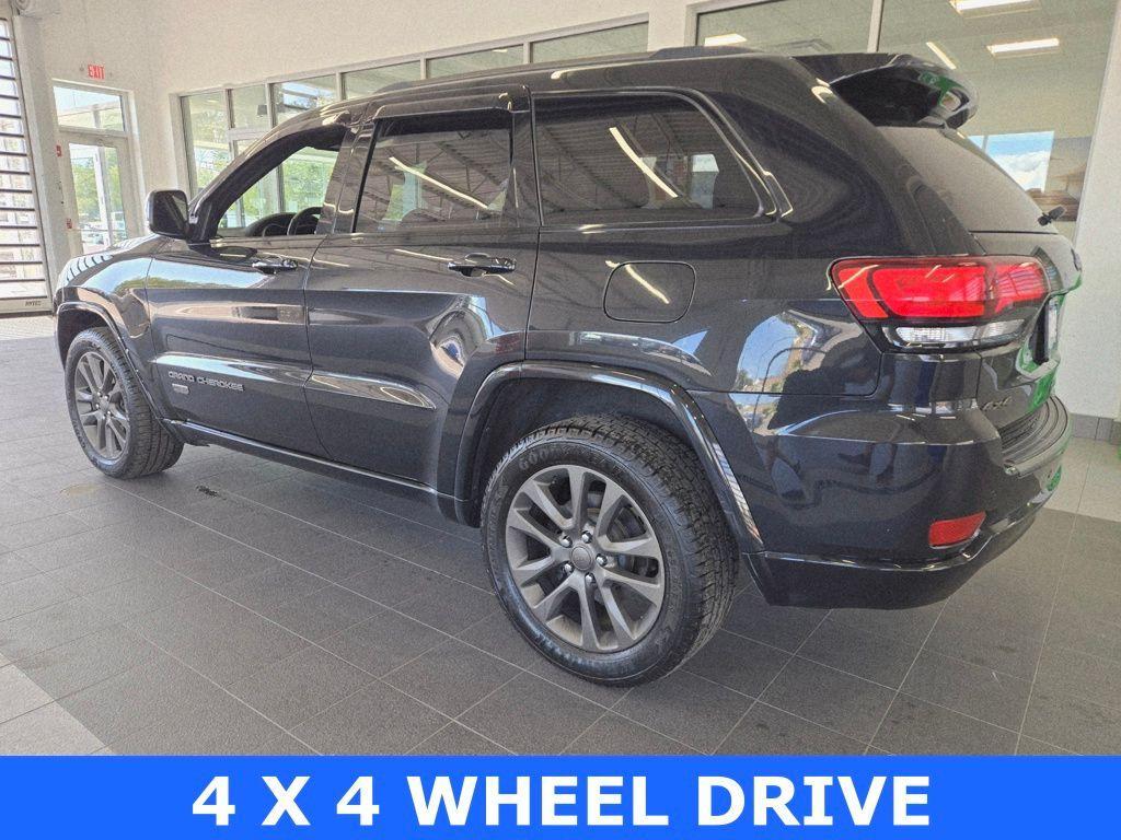 used 2016 Jeep Grand Cherokee car, priced at $12,211