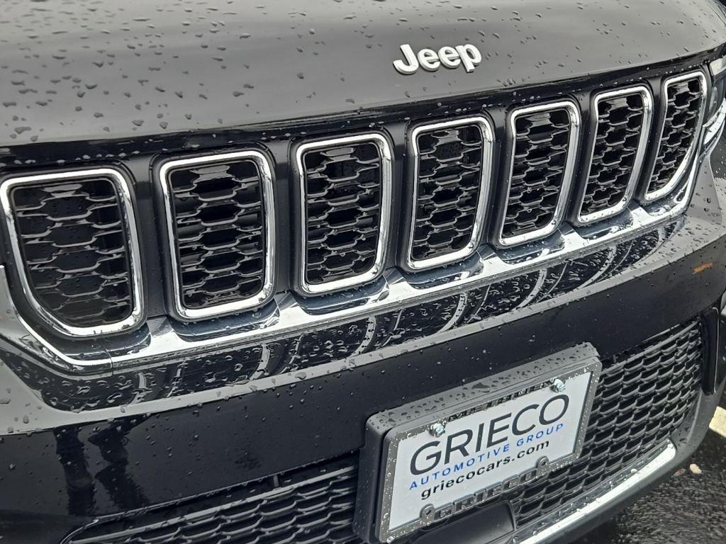 new 2025 Jeep Grand Cherokee car