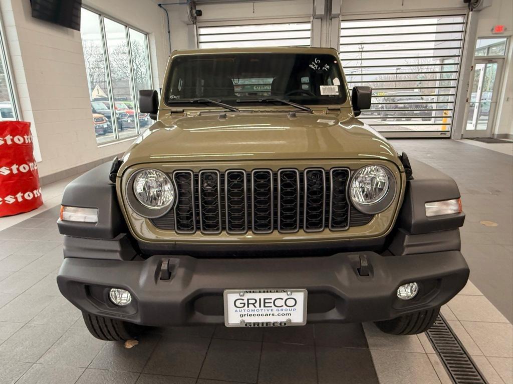 new 2026 Jeep Wrangler car, priced at $45,438
