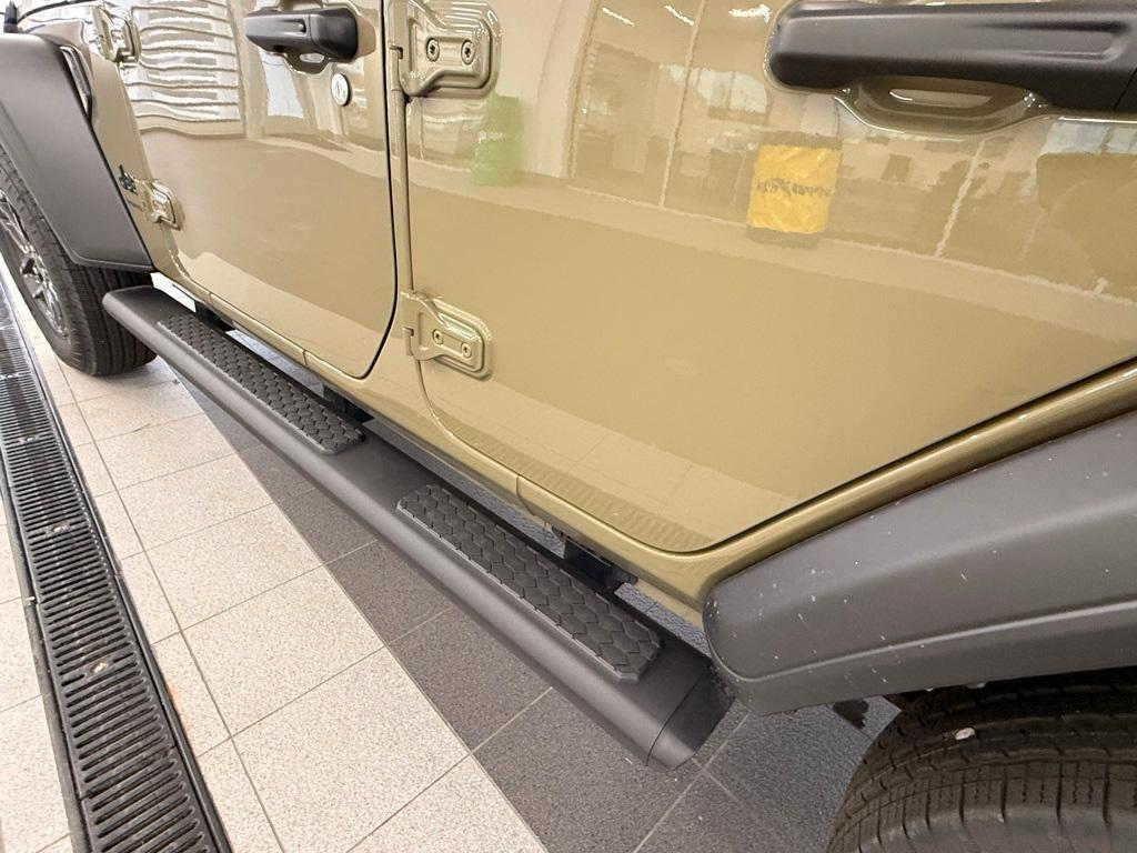 new 2026 Jeep Wrangler car, priced at $45,438