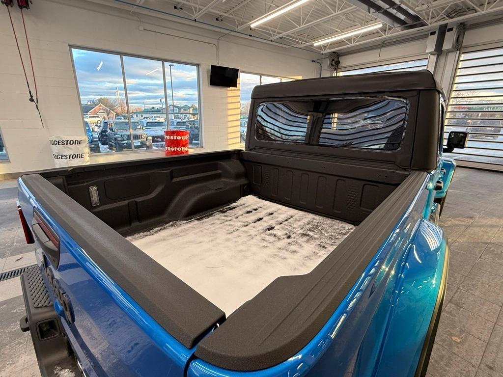new 2026 Jeep Gladiator car, priced at $48,643