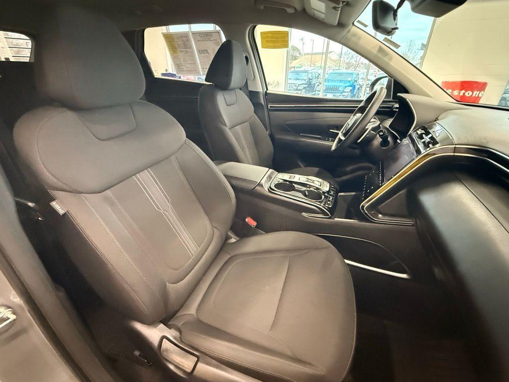 used 2024 Hyundai TUCSON Hybrid car, priced at $24,810