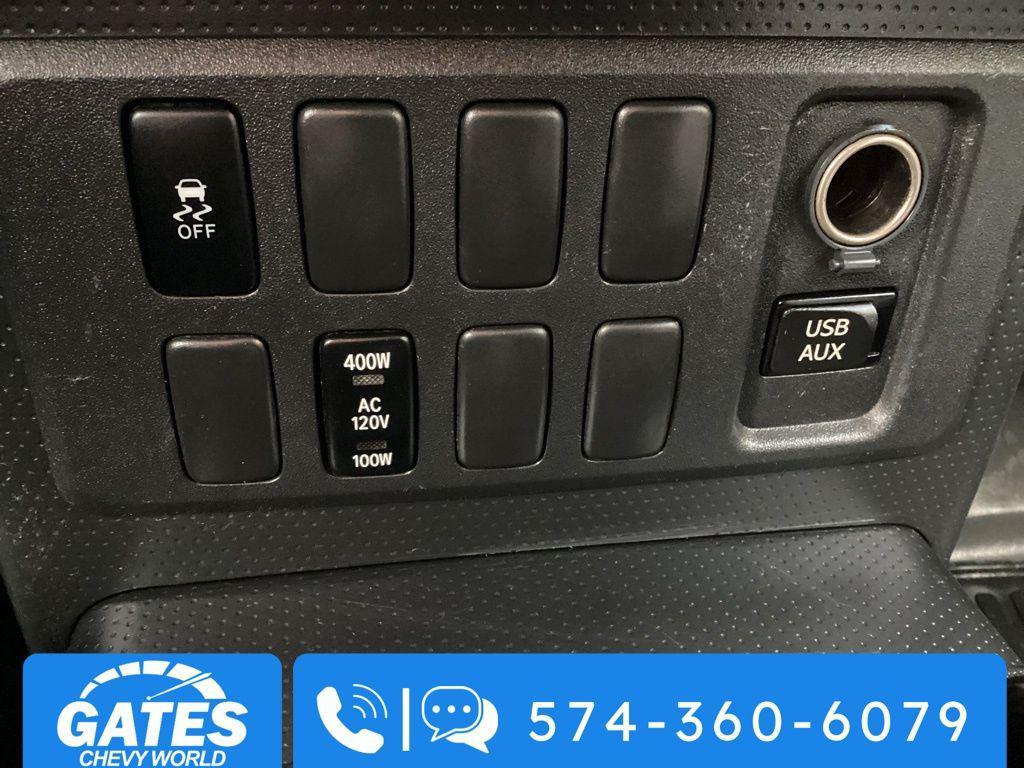 used 2013 Toyota FJ Cruiser car, priced at $25,991