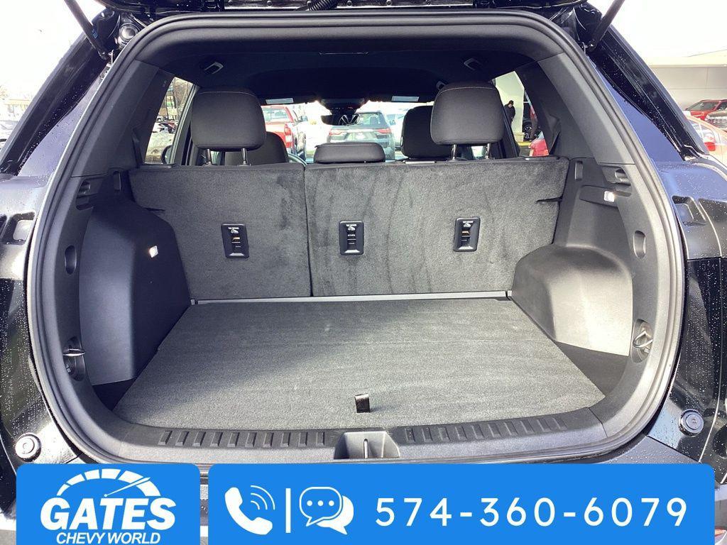 used 2025 Chevrolet Equinox car, priced at $27,855