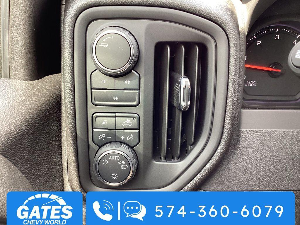 new 2025 Chevrolet Silverado 2500 car, priced at $69,040