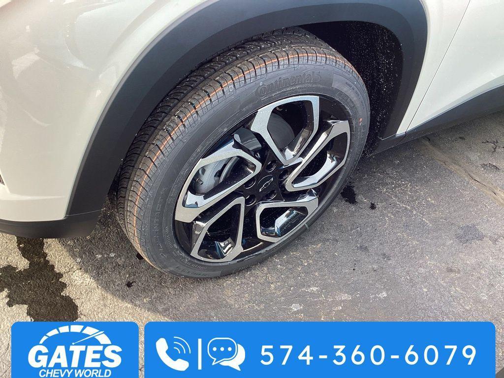 new 2026 Chevrolet Trax car, priced at $27,990