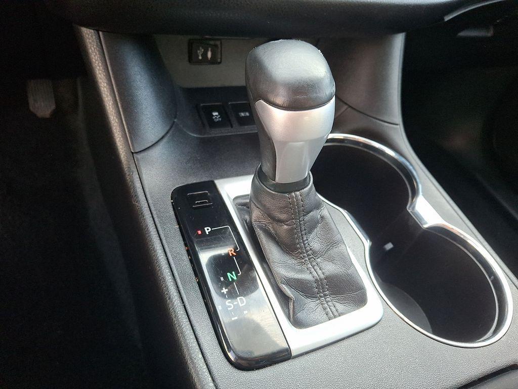 used 2015 Toyota Highlander car, priced at $16,845