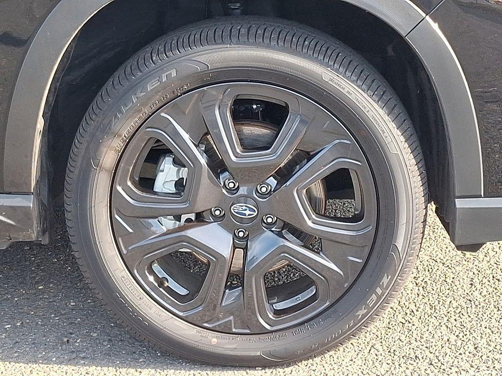 used 2025 Subaru Ascent car, priced at $39,895