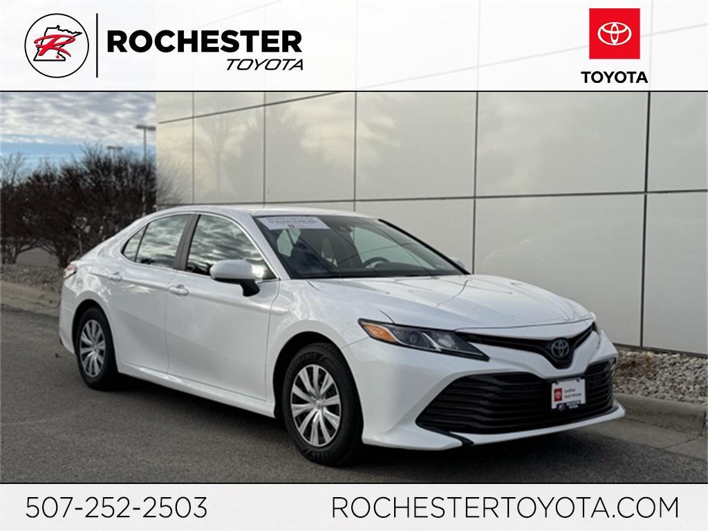 used 2018 Toyota Camry Hybrid car, priced at $19,597