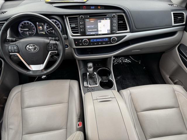 used 2017 Toyota Highlander car, priced at $19,190