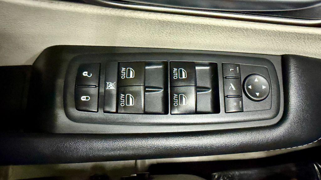 used 2017 Chrysler Pacifica car, priced at $11,850