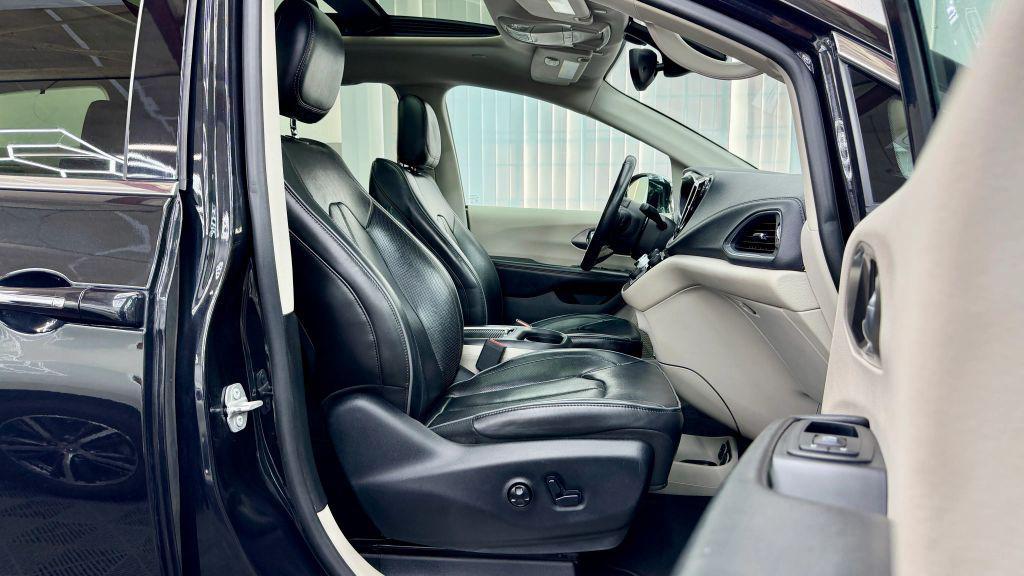 used 2017 Chrysler Pacifica car, priced at $11,850