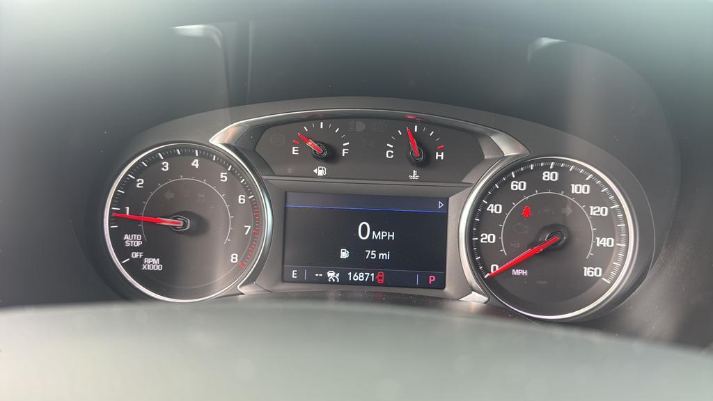 used 2024 Chevrolet Blazer car, priced at $29,492