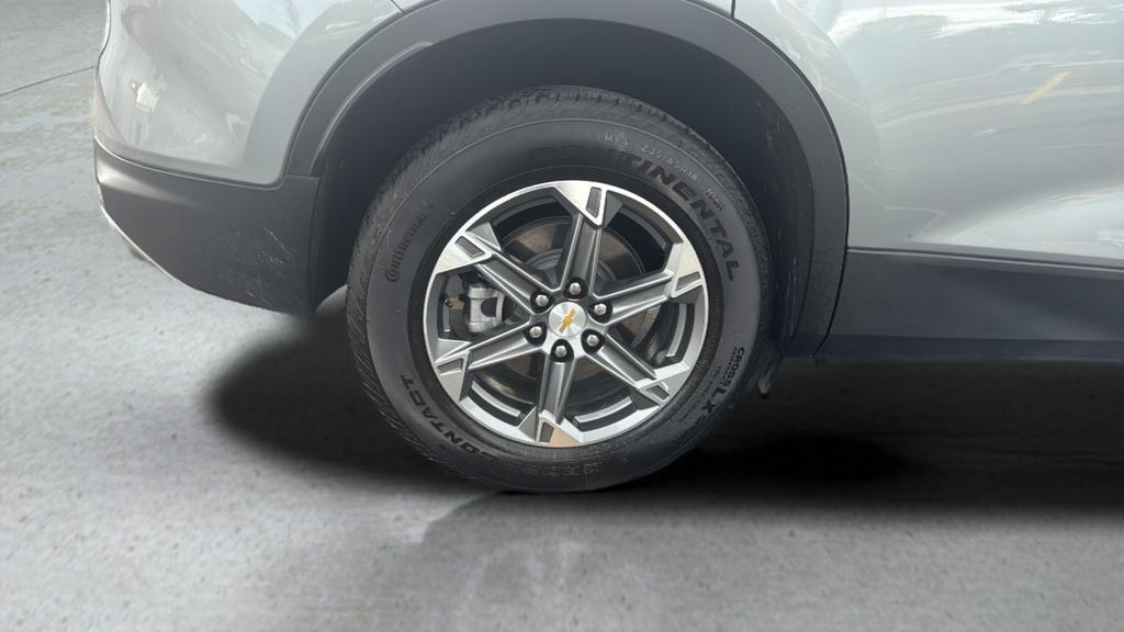 used 2024 Chevrolet Blazer car, priced at $29,492