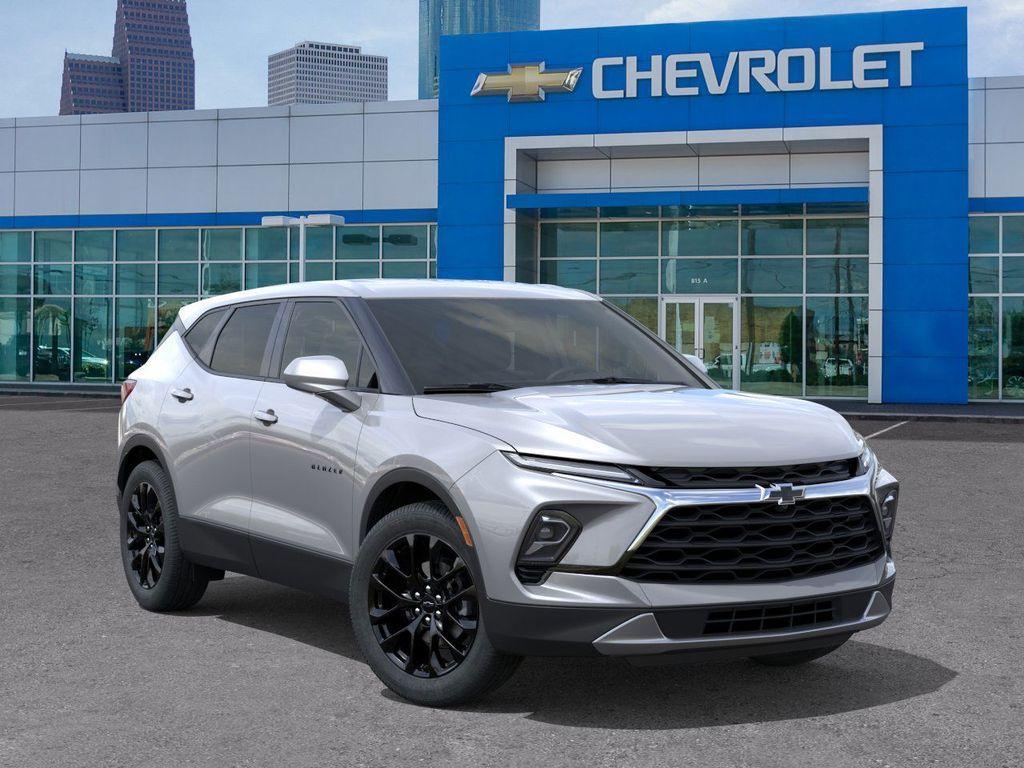 new 2025 Chevrolet Blazer car, priced at $39,361