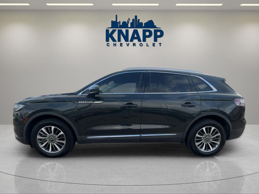used 2022 Lincoln Nautilus car, priced at $29,299
