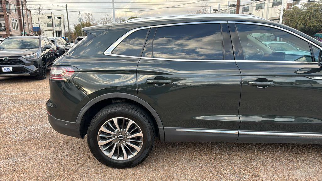 used 2022 Lincoln Nautilus car, priced at $29,299