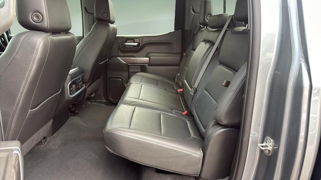 used 2021 Chevrolet Silverado 1500 car, priced at $35,996