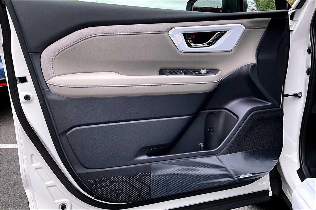 new 2025 Subaru Forester Hybrid car, priced at $38,319