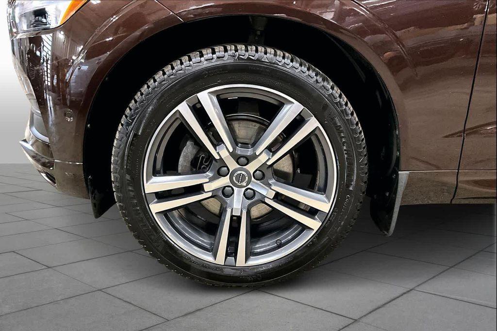 used 2018 Volvo XC60 car, priced at $18,399