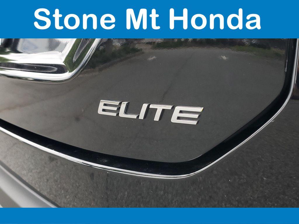 used 2023 Honda Pilot car, priced at $41,443