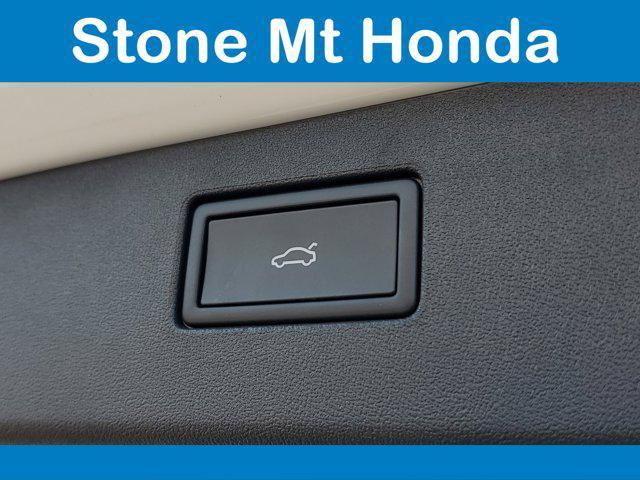 used 2025 Volkswagen Tiguan car, priced at $29,617