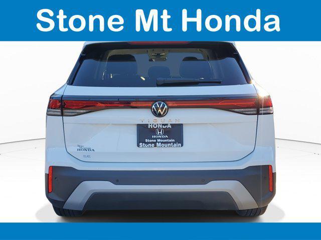 used 2025 Volkswagen Tiguan car, priced at $29,617