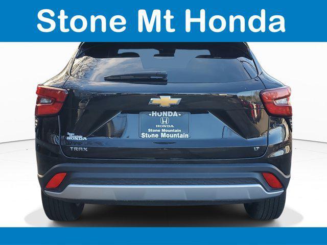 used 2025 Chevrolet Trax car, priced at $20,022