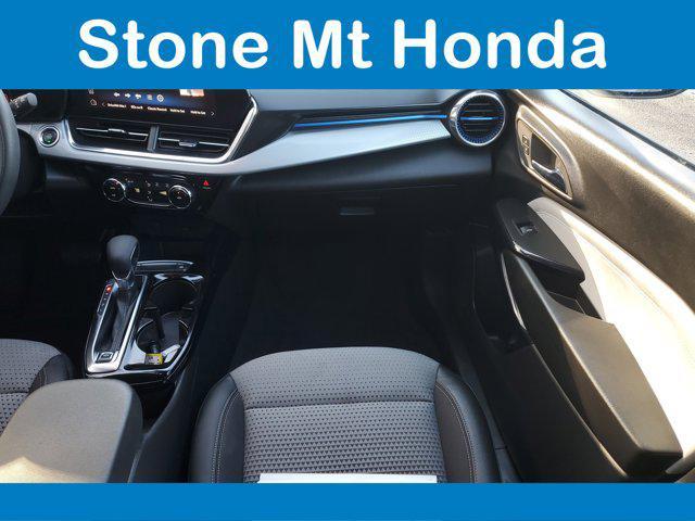 used 2025 Chevrolet Trax car, priced at $20,022