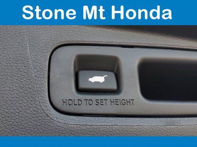 new 2026 Honda CR-V Hybrid car, priced at $40,175