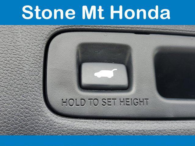 2025 Silver Metallic Honda CR-V Hybrid