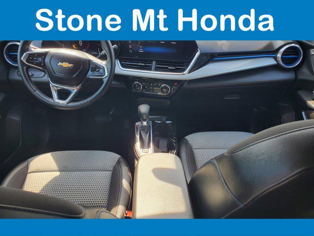 used 2025 Chevrolet Trax car, priced at $22,555