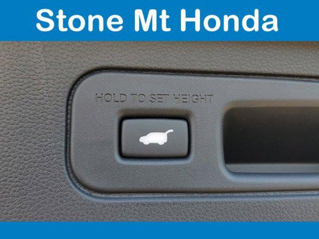 used 2025 Honda Pilot car, priced at $42,925