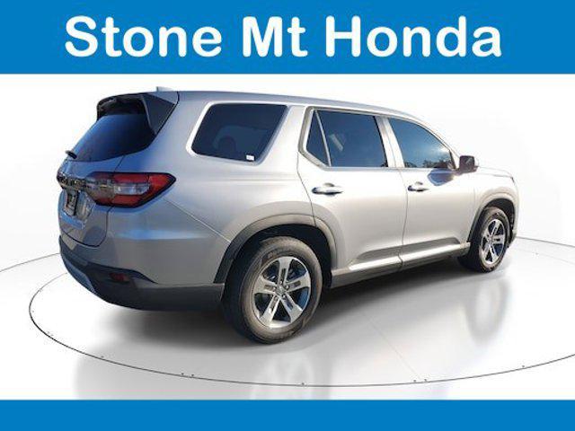 used 2025 Honda Pilot car, priced at $42,925