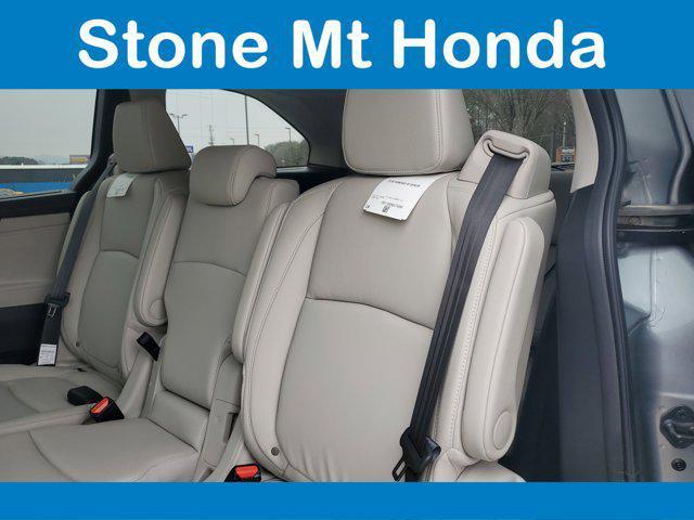 new 2026 Honda Odyssey car, priced at $44,290